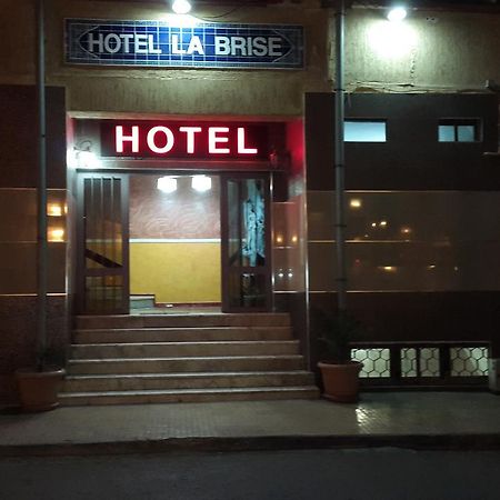 Hotel La Brise Ayn el-Türk Dış mekan fotoğraf