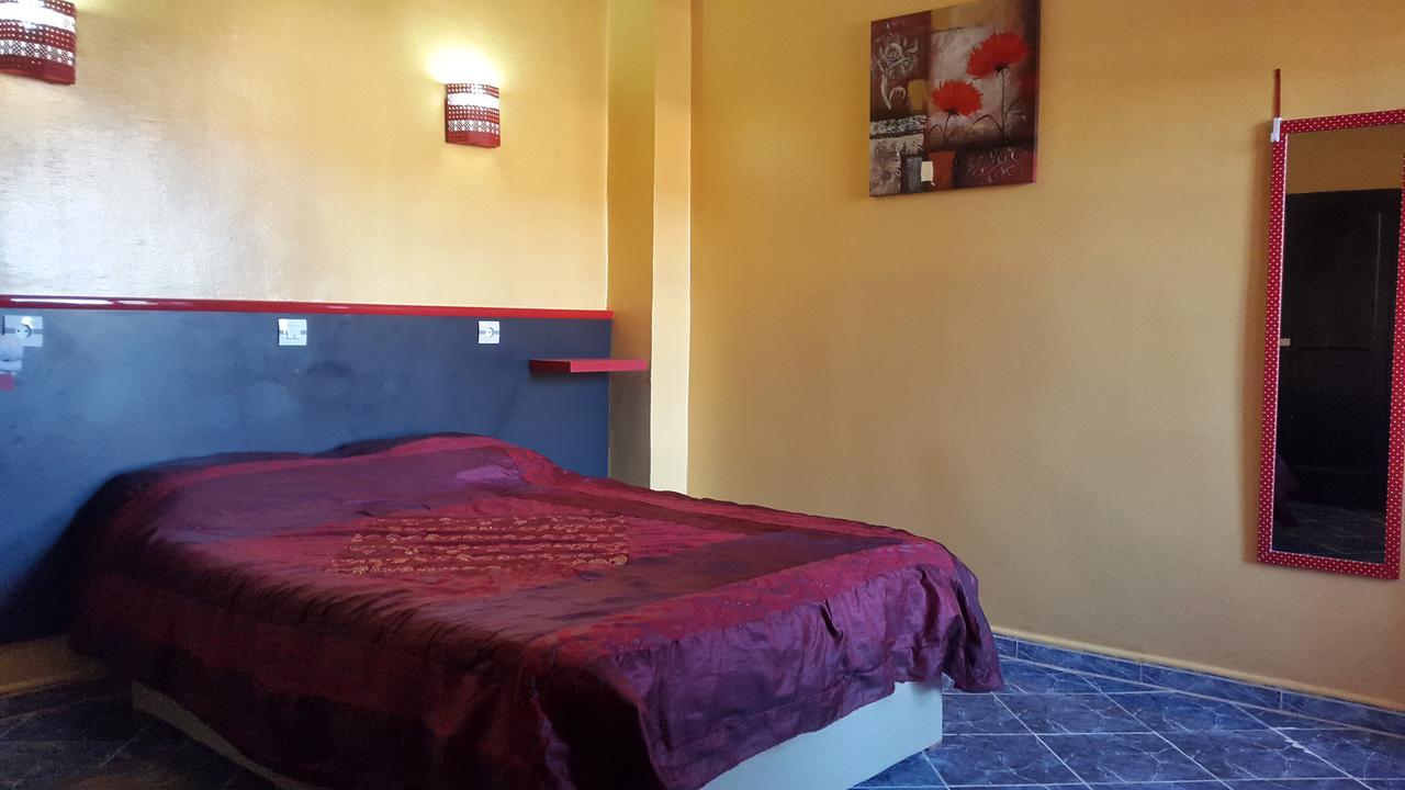 Hotel La Brise Ayn el-Türk Dış mekan fotoğraf